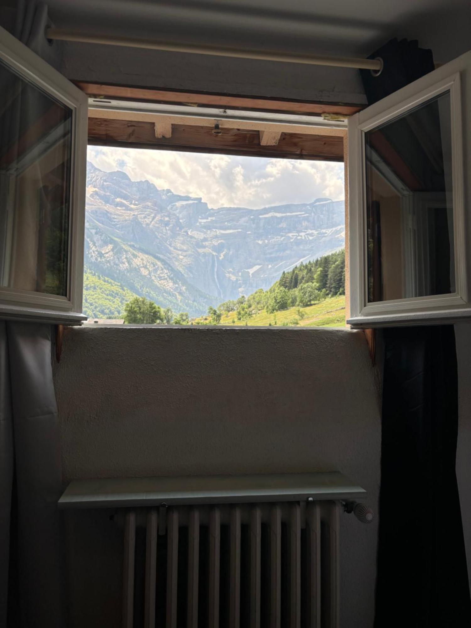 Hotel Le Taillon Гаварни Екстериор снимка